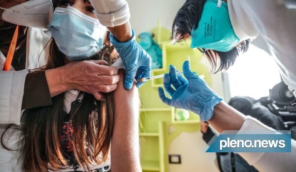 Suécia não recomenda vacina contra Covid-19 para crianças