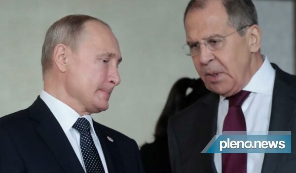 Ministro russo pede mais tempo a Putin para negociações