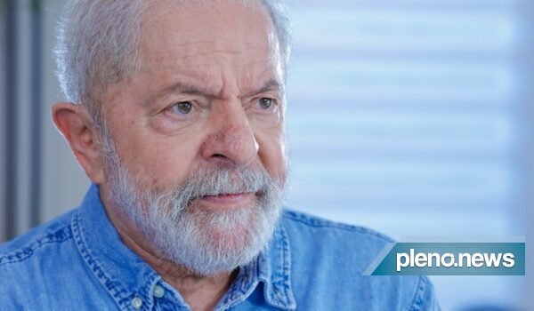 WhatsApp restringe grupos de Lula e suspende contas do PT
