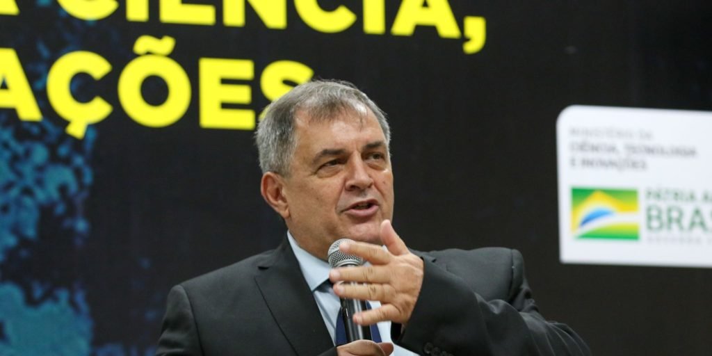 Paulo Alvim assume Ministério da Ciência, Tecnologia e Inovações