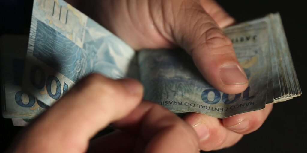 Caixa paga hoje Auxílio Brasil a beneficiários com NIS final 6