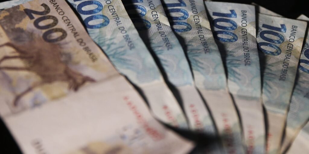 Economia cresceu 0,6% em fevereiro, aponta Monitor do PIB