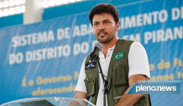 “Quanto mais o PT fala, mais ajuda Bolsonaro”, diz Fábio Faria