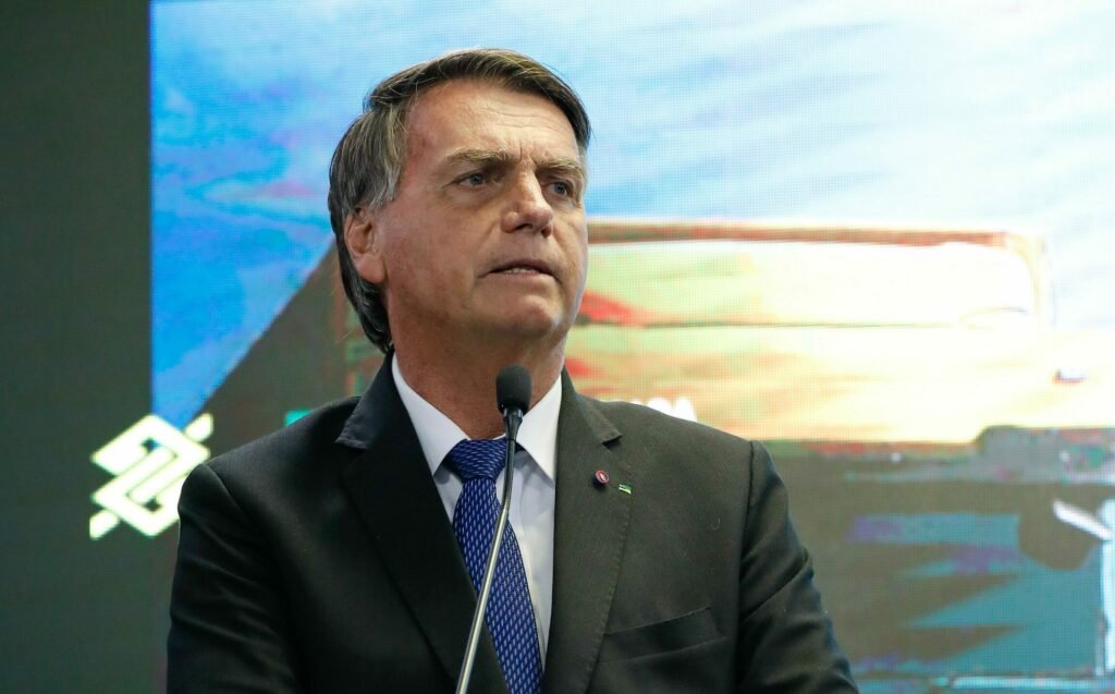 Bolsonaro diz temer prolongamento da guerra na Ucrânia