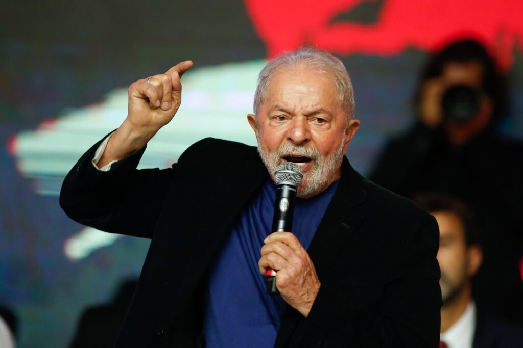 Bolsonaro não fez 10% do que o PT fez pelo agro, diz Lula