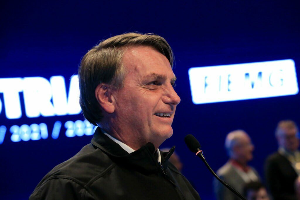 Bolsonaro promete recriação de pasta da Indústria e Comércio