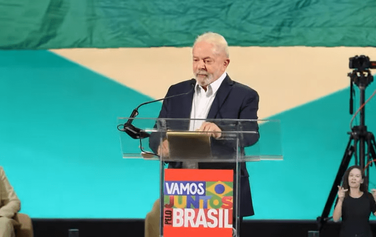 PT lança pré-candidatura de Lula e Alckmin em evento em SP