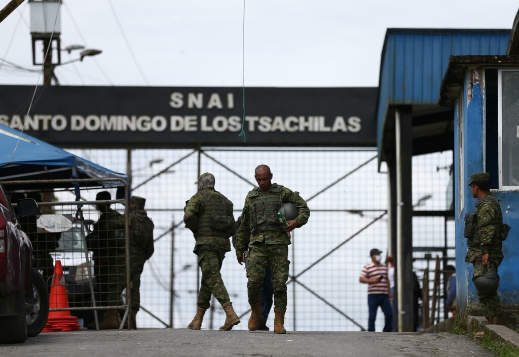 Rebelião em presídio no Equador deixa 44 detentos mortos