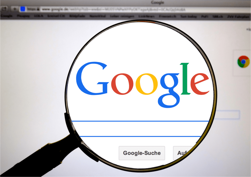 Tribunal russo congela ativos do Google em ação sobre o YouTube