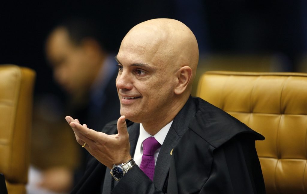 Moraes põe partido de esquerda no inquérito das Fake News