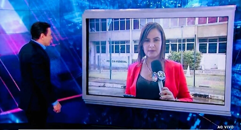 Repórter que irritou Bolsonaro é acusada de “trair” o SBT