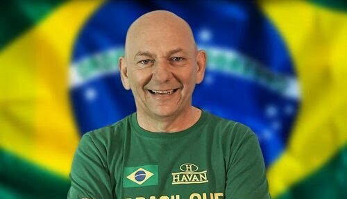 Após polêmica, Havan reforça venda de bandeiras do Brasil