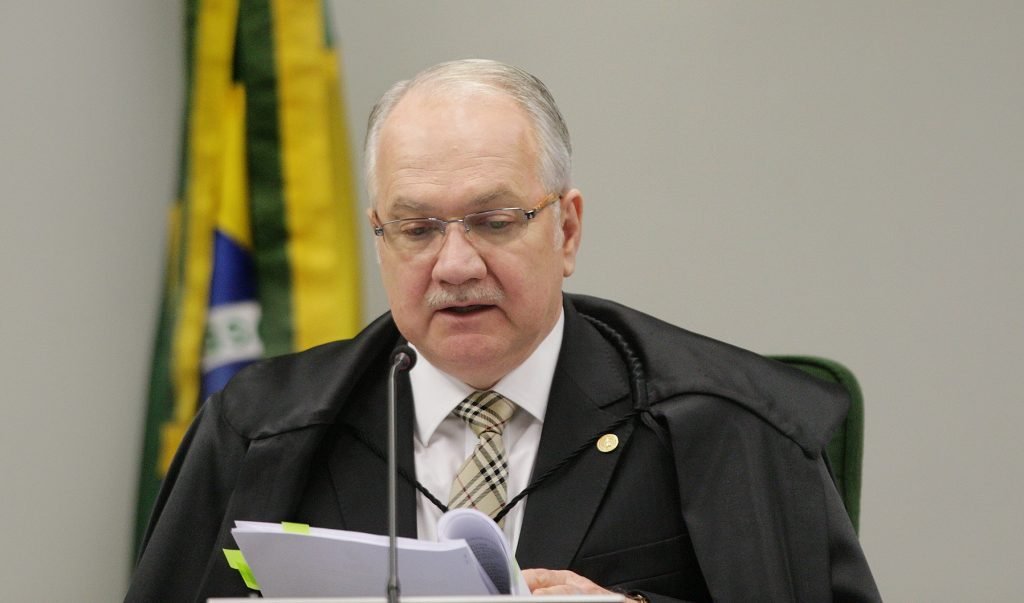 Fachin se reúne em Brasília com advogados ligados a Lula