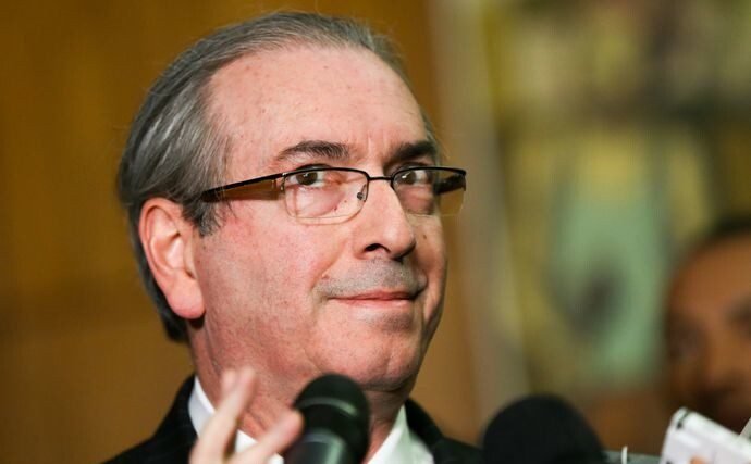 Justiça suspende resolução que tornava Cunha inelegível