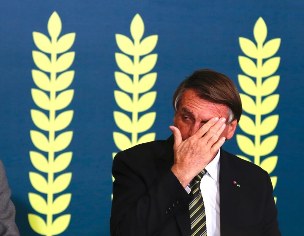 Pedro Guimarães pediu afastamento, diz Bolsonaro