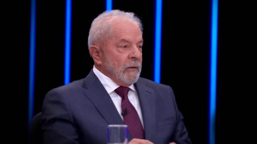 A pedido da Globo, PT tira do ar vídeo com fala de Willian Bonner