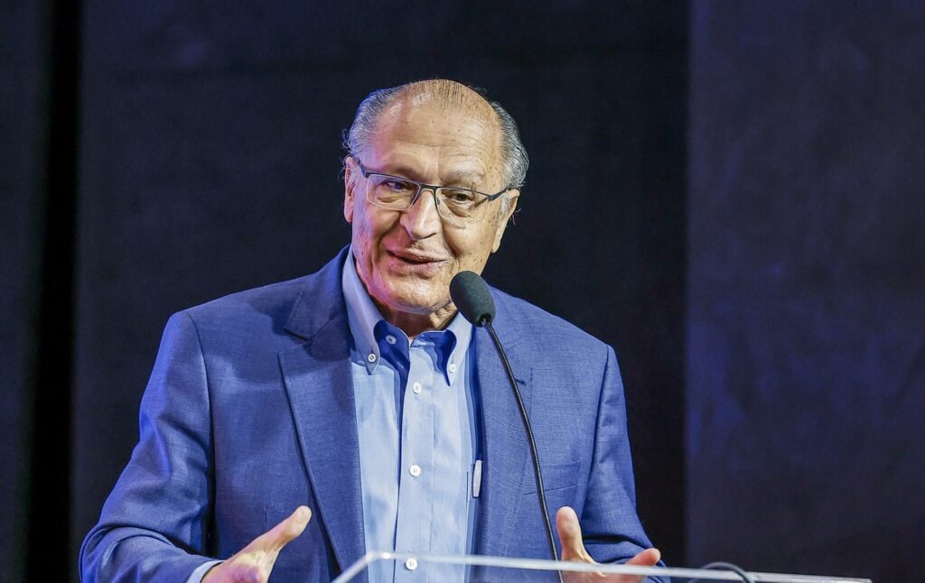 Alckmin promete a empresários recriar o Ministério da Indústria