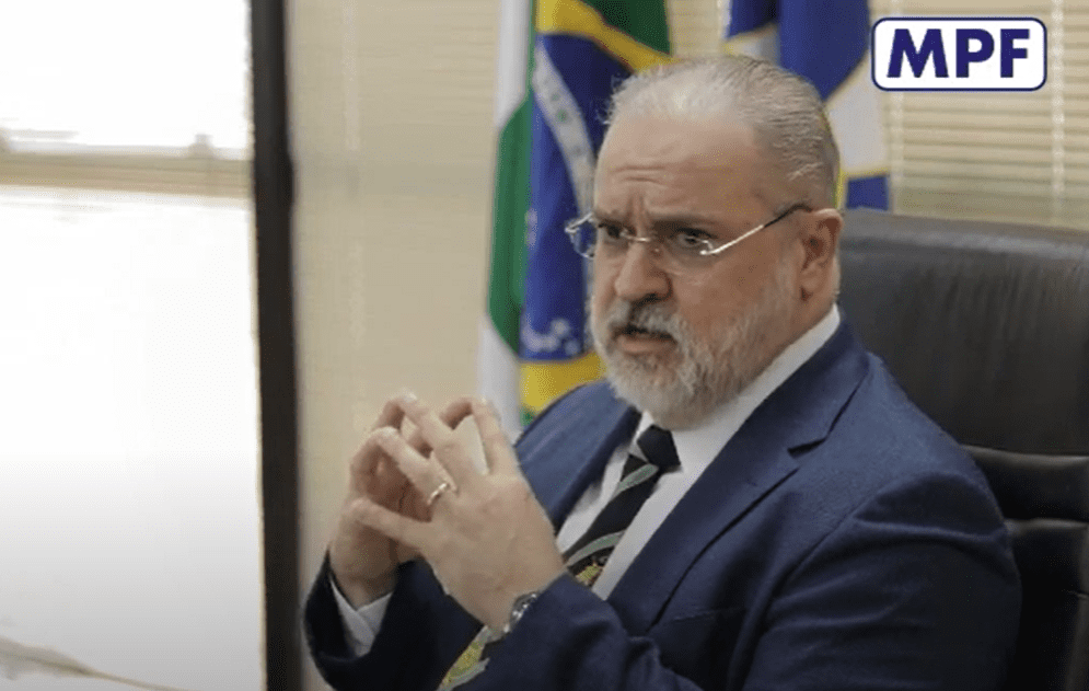 Augusto Aras diz que urnas eletrônicas “deram fim a fraudes”