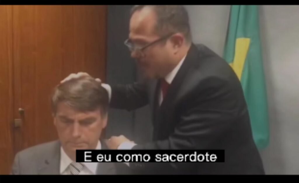 Bolsonaro foi ungido presidente em ato profético no ano de 2017