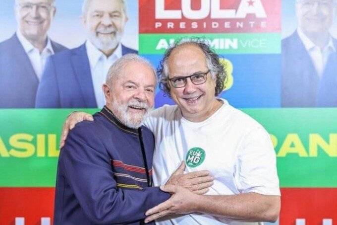 Candidato da maconha tem apoio de Lula, diz revista