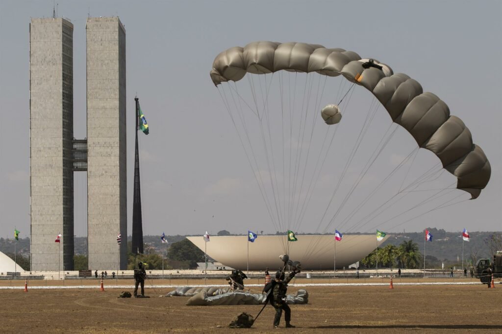 FOTOS: Brasília se prepara para o desfile de 7 de Setembro