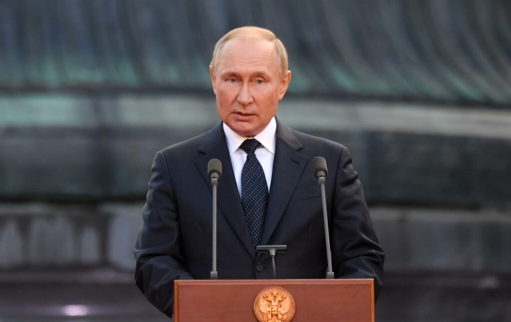 Rússia prende centenas no 2° ato contra convocação de Putin