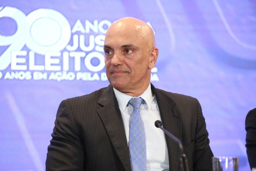 Alexandre de Moraes recebe aliados de Lula em Brasília