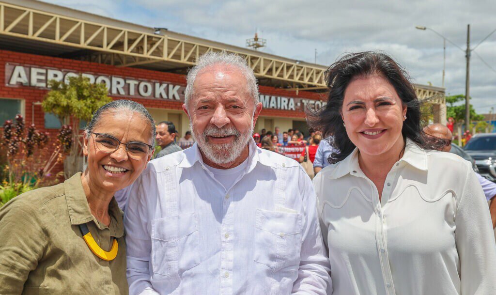 Ao lado de Lula, Tebet ataca Jair Bolsonaro e o chama de pedófilo