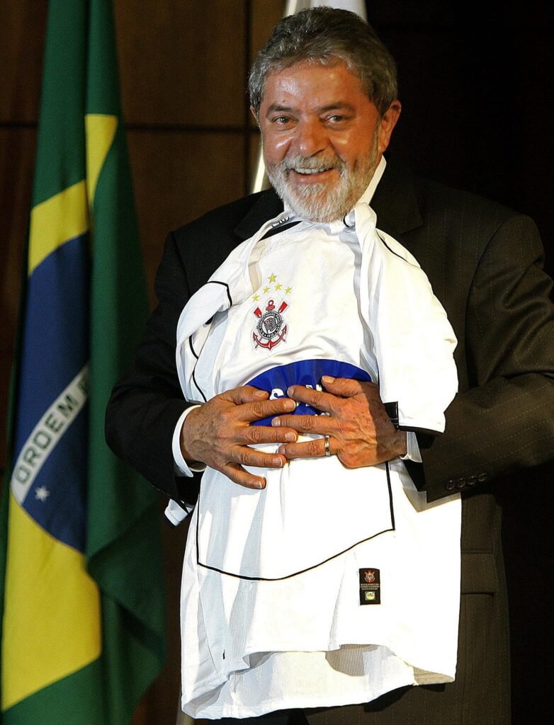 Corinthians é o único time da 1ª divisão a felicitar Lula