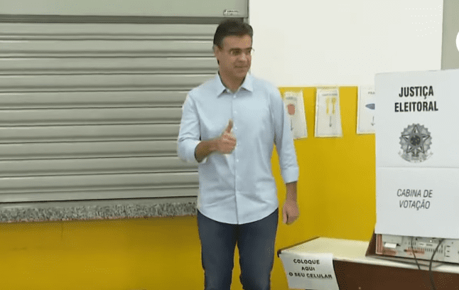 Garcia vota em Bolsonaro e Tarcísio: “Passar o bastão”