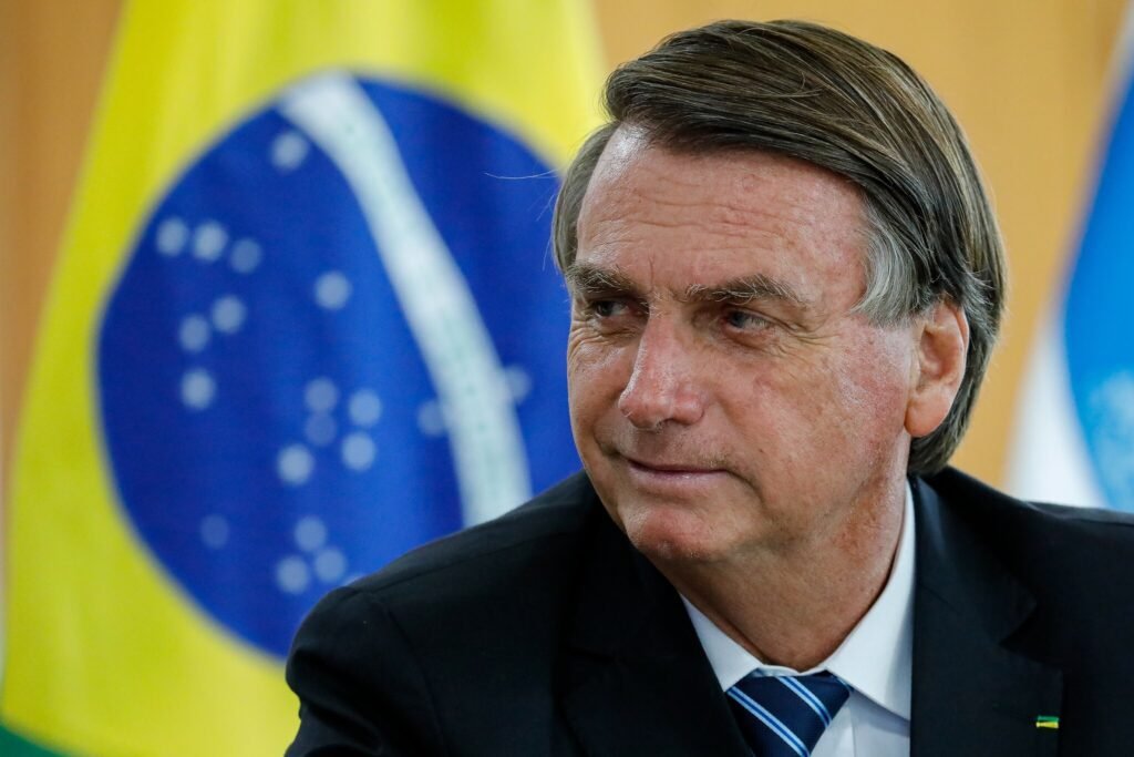 Jair Bolsonaro reage após nova pesquisa Ipec: “Palhaçada”