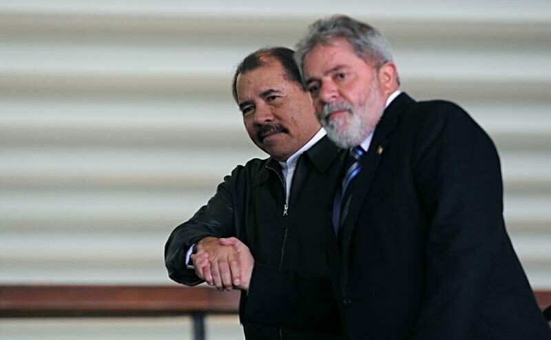 Lula evita condenar ditaduras e diz que é preciso focar no Brasil