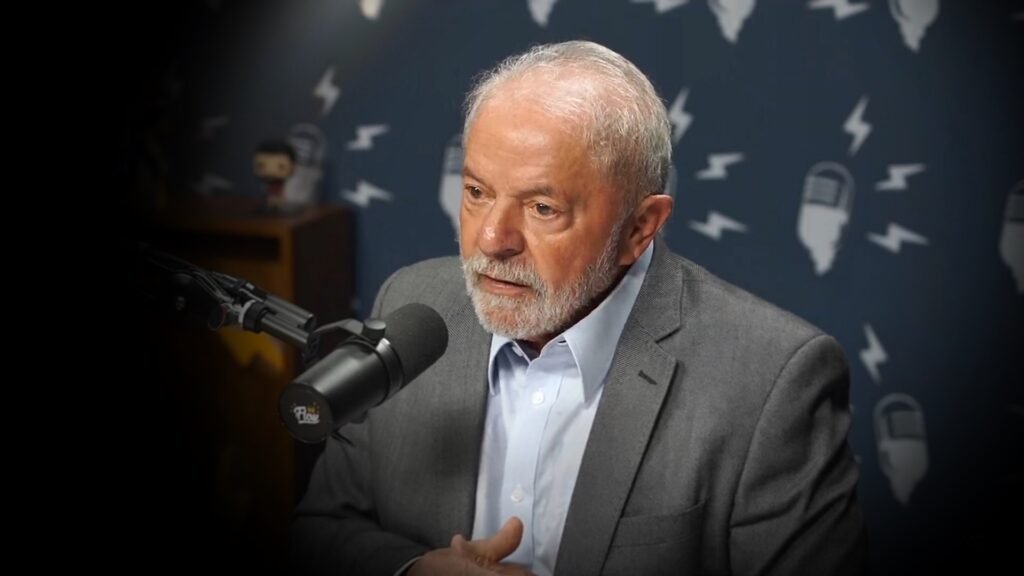 Lula supera Bolsonaro em público simultâneo no Flow Podcast
