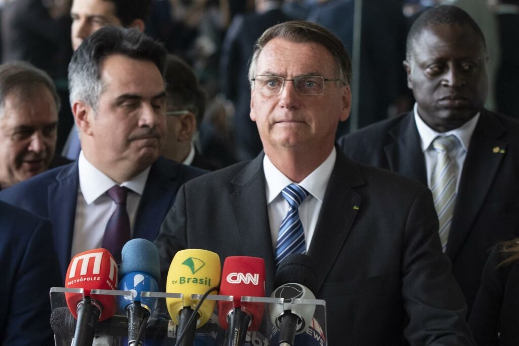 Bolsonaro indica embaixadores para França, Jordânia e Líbano