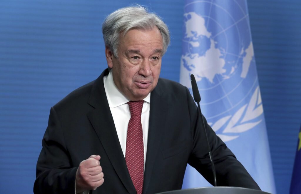 Chefe da ONU: humanidade escolherá entre 'solidariedade climática' ou 'suicídio coletivo'