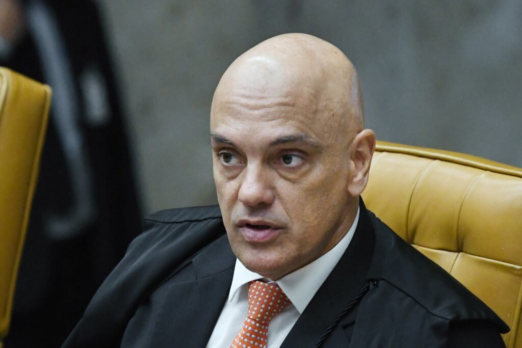 Dez presidentes da OAB questionam decisões de Moraes