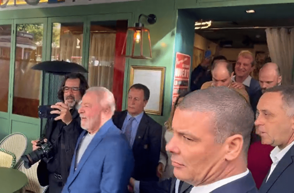 Em Lisboa, Lula almoçou com Gilmar Mendes e comitiva
