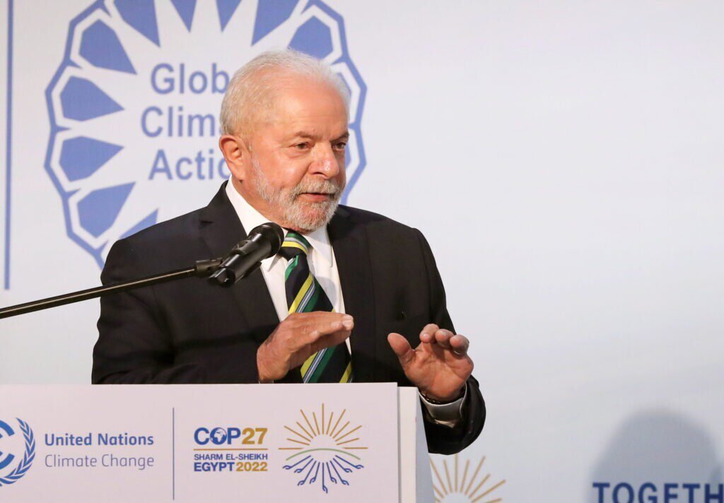 Em discurso, Lula sobe o tom e ataca Bolsonaro: “Desastroso”