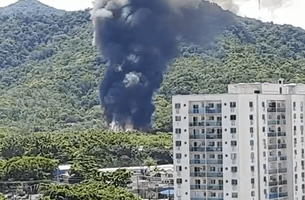 Grande incêndio atinge o Projac, da TV Globo, no Rio de Janeiro
