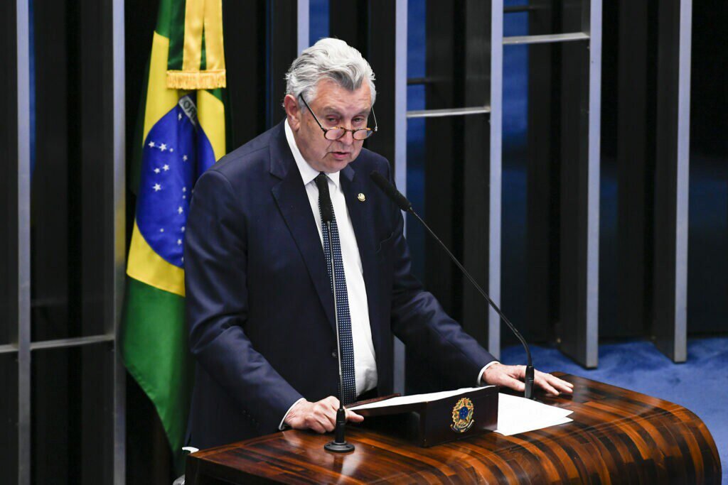 Heinze pede que Senado paute impeachment de Moraes