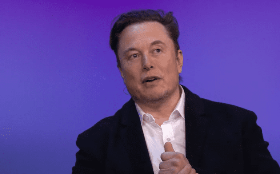 Musk responde comentarista da Jovem Pan sobre censura