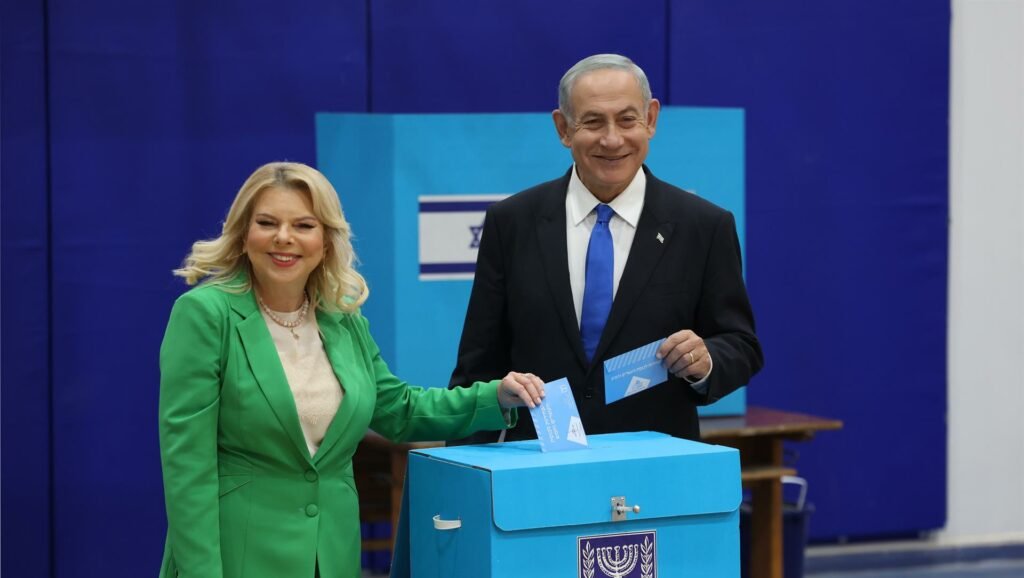 Netanyahu ganha eleições em Israel, projeta boca de urna
