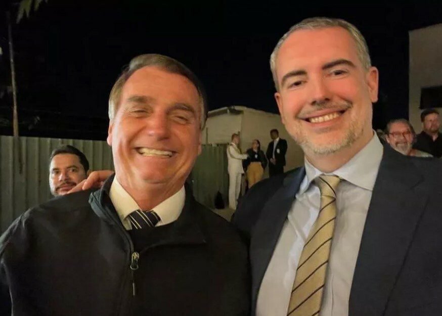Presidente Bolsonaro nomeia novo ministro substituto do TSE