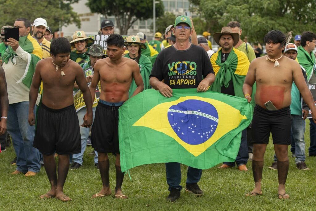 Acampamento no QG de Brasília começa a perder apoiadores