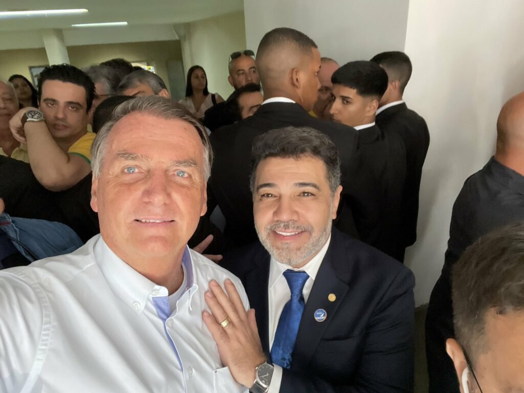 Aliados de Bolsonaro postam agradecimentos ao presidente