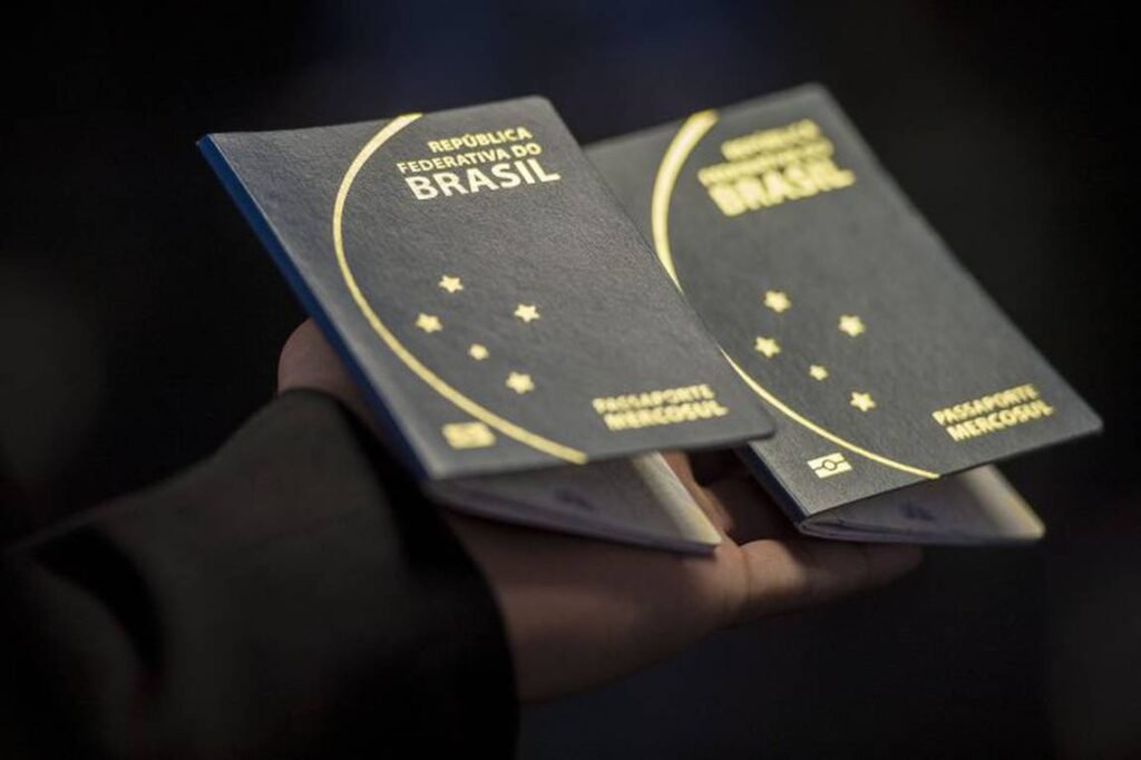 Com retomada de emissão de passaportes no país, procura pelo documento deve aumentar nos próximos dias