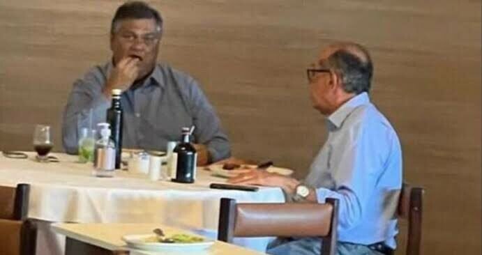 Flávio Dino e Gilmar Mendes são flagrados em restaurante