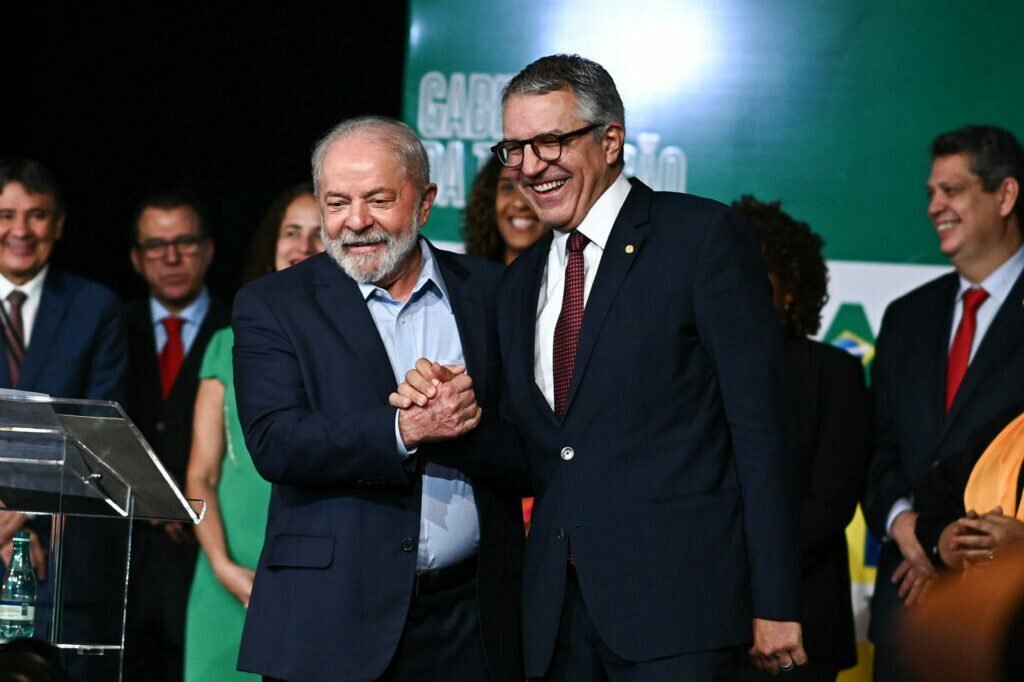 Governo Lula usa linguagem neutra em cerimônias oficiais
