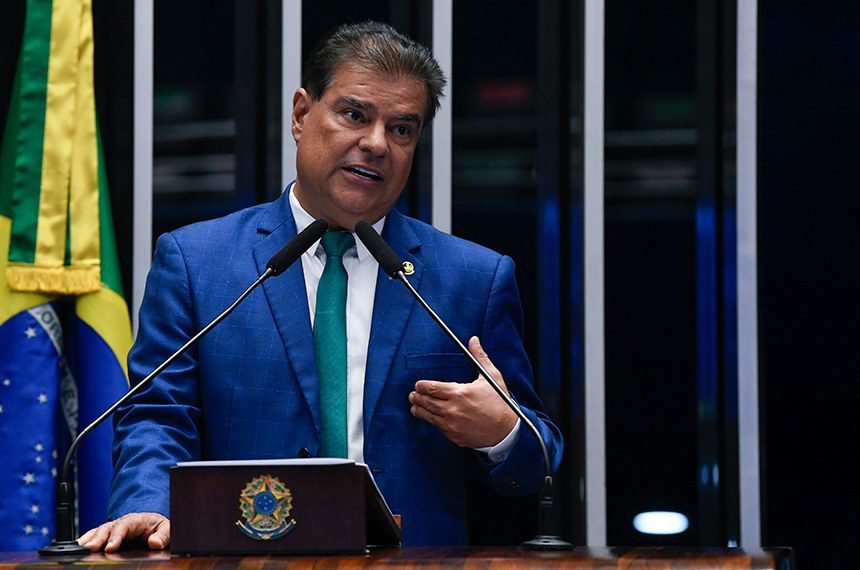 Líder do PSD, de Pacheco, revela voto em Rogério Marinho