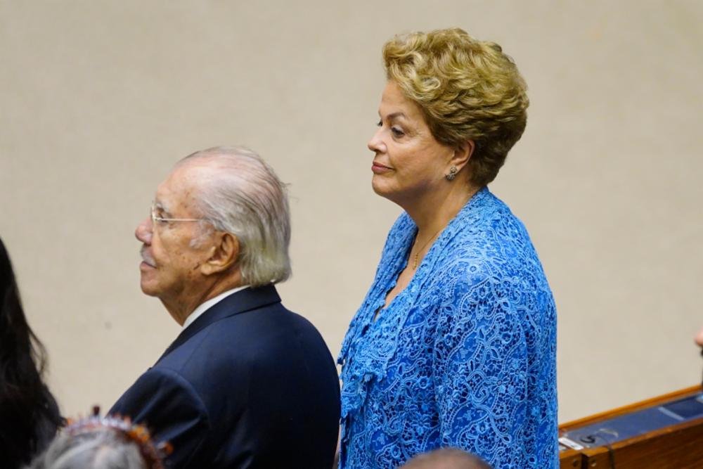 Padilha diz que ter Dilma no Planalto é “reparação histórica”